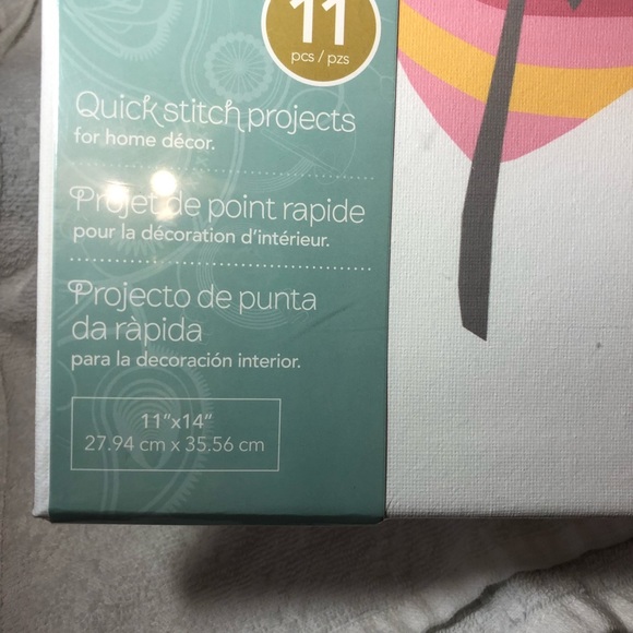 FINAL SALE- LEAVING CLOSET-NO FURTHER DISCOUNTS - Picture 4 of 8